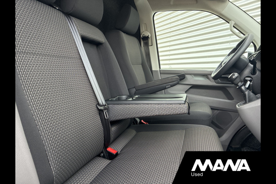 Volkswagen Transporter 2.0 TDI 110PK L1H1 Camera Airco Cruise Trekhaak Voorruitverwarming