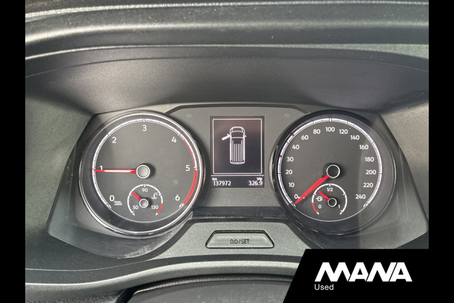 Volkswagen Transporter 2.0 TDI 110PK L1H1 Camera Airco Cruise Trekhaak Voorruitverwarming