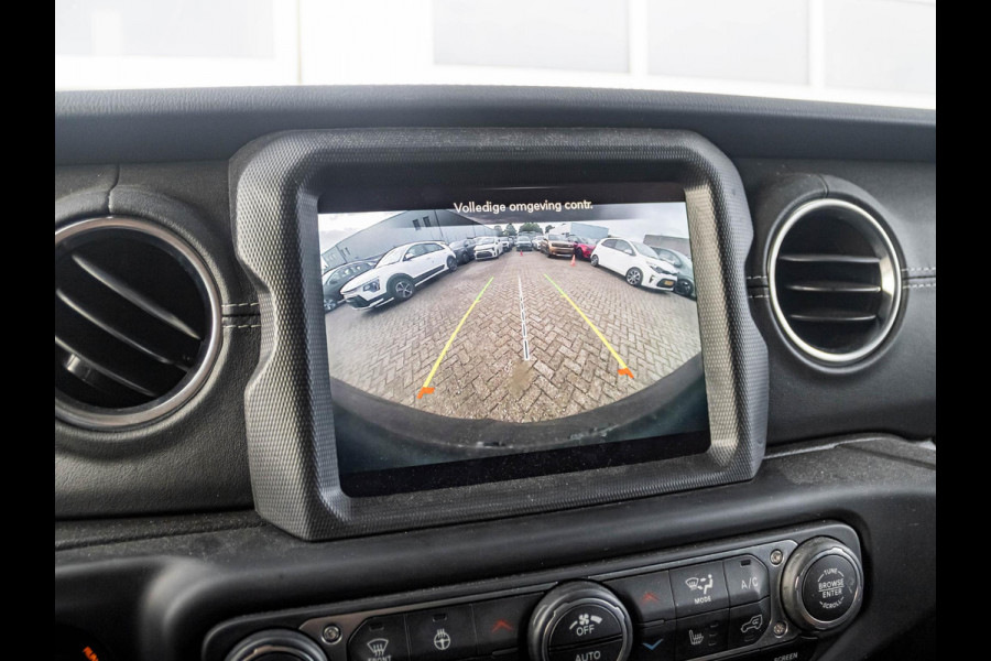 Jeep Wrangler Unlimited 2.0T Sahara | Grijs kenteken | Stoel-/Stuurverwarming | Navi |  Adapt. Cruise | Clima | Camera | Leder | Keyless | 20" Velgen