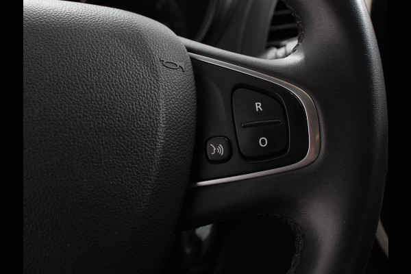 Renault Captur 0.9 TCe Intens | Navigatie | Climate Control | Parkeer Sensoren | Bluetooth | Cruise control | Lichtmetalen Velgen