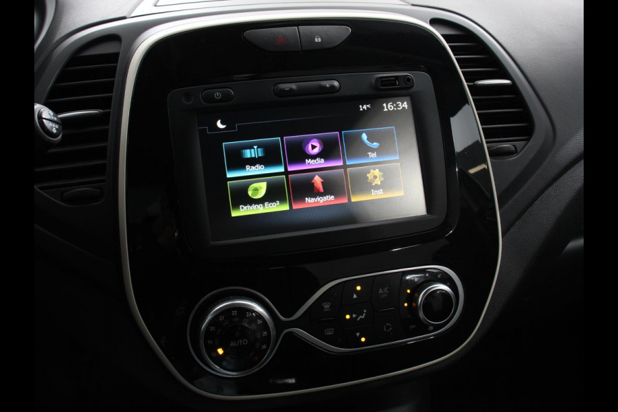 Renault Captur 0.9 TCe Intens | Navigatie | Climate Control | Parkeer Sensoren | Bluetooth | Cruise control | Lichtmetalen Velgen