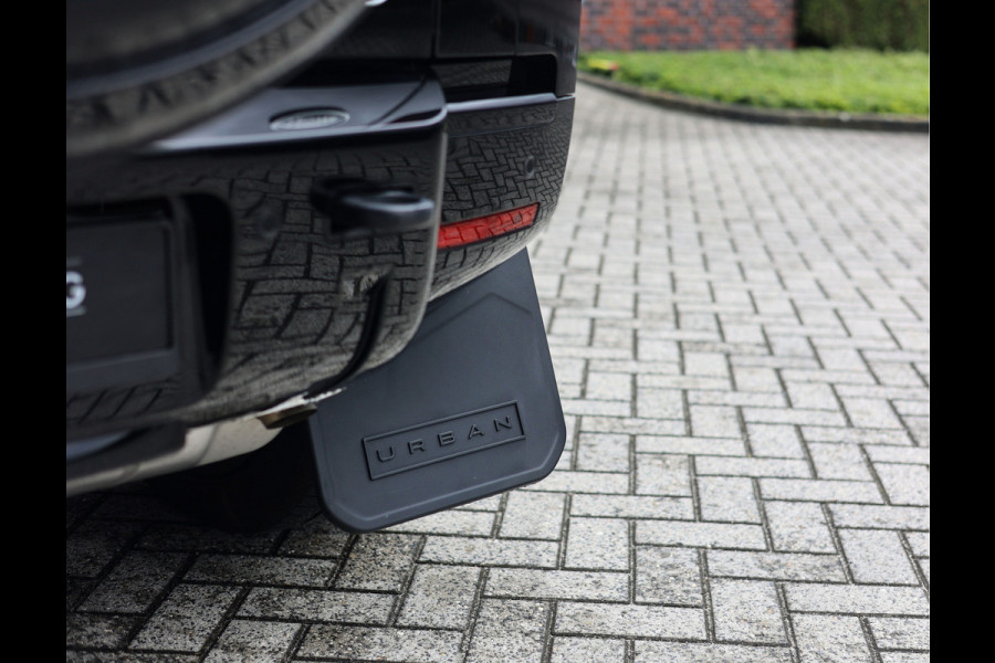 Land Rover Defender P400e 110 X-Dynamic HSE | Urban - Pano - Trekhaak - HUD