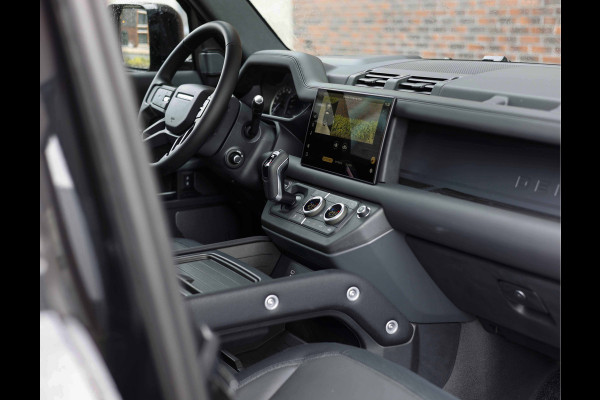 Land Rover Defender P400e 110 X-Dynamic HSE | Urban - Pano - Trekhaak - HUD