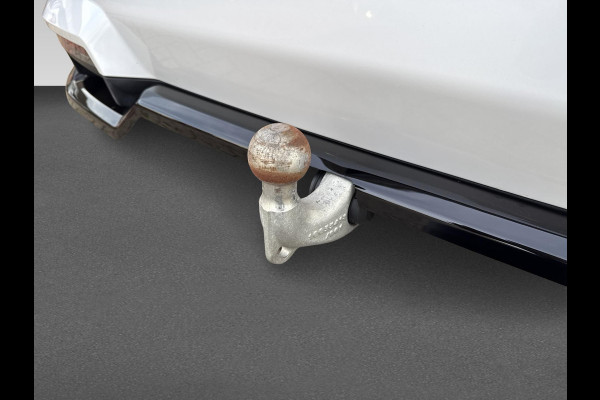 BMW iX xDrive40 High Executive 77 kWh | Pano | Elek Trekhaak | 360 Camera | Memory stoelen | Laser Light |