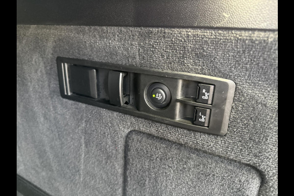 BMW iX xDrive40 High Executive 77 kWh | Pano | Elek Trekhaak | 360 Camera | Memory stoelen | Laser Light |