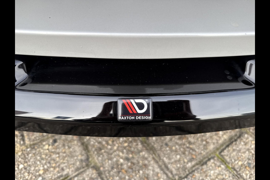 BMW iX xDrive40 High Executive 77 kWh | Pano | Elek Trekhaak | 360 Camera | Memory stoelen | Laser Light |