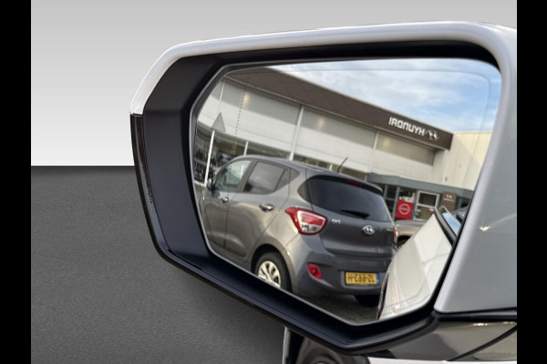 BMW iX xDrive40 High Executive 77 kWh | Pano | Elek Trekhaak | 360 Camera | Memory stoelen | Laser Light |