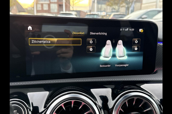 Mercedes-Benz A-Klasse 180 Business Solution Luxury | Pano | Memory stoelen | Achteruitrij camera |