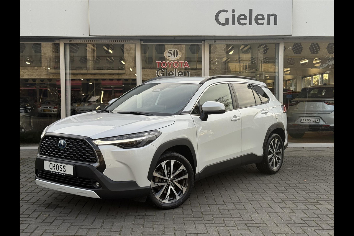 Toyota Corolla Cross 1.8 Hybrid Style | Parelmoer wit, Dodehoekherkenning, Parkeersensoren, Stoel + Stuurverwarming, Keyless, 18 inch