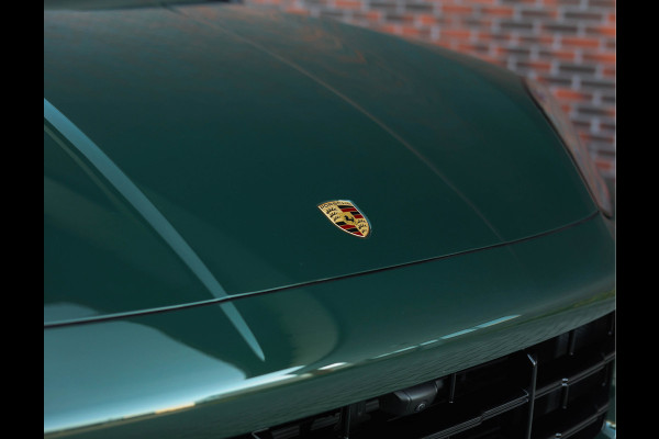 Porsche Cayenne Coupé 3.0 E-Hybrid | PTS Goodwood Green - Pano - Luchtvering