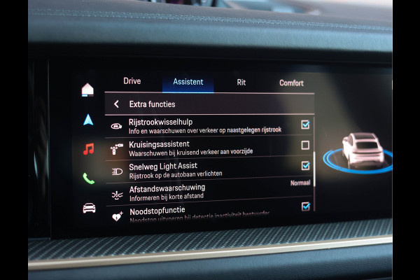 Porsche Cayenne Coupé 3.0 E-Hybrid | PTS Goodwood Green - Pano - Luchtvering