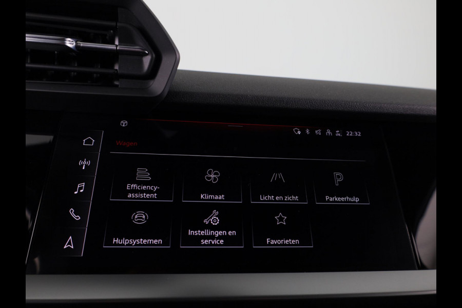 Audi A3 Sportback 30 TFSI Business edition 110 PK S-Tronic |  Navigatie | Parkeersensoren | LED koplampen |