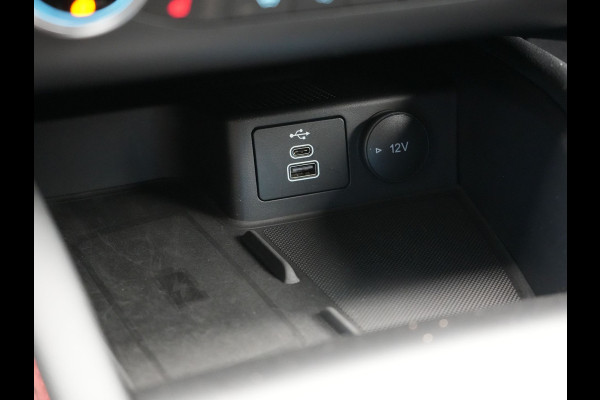 Ford Kuga 2.5 ST-Line Plug In Hybrid 225pk Dealer O.H. PHEV | Head Up | Adaptive Cruise | 360 Camera | Sportstoelen & Stuur Verwarmd | Apple Carplay | Virtual | Keyless | Blis | Navigatie | DAB |