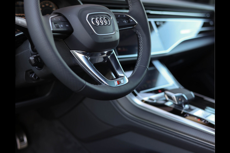 Audi Q8 60 TFSI e Quattro Pro Line S Competition | B&O - Trekhaak - Pano - SoftClose - Massage
