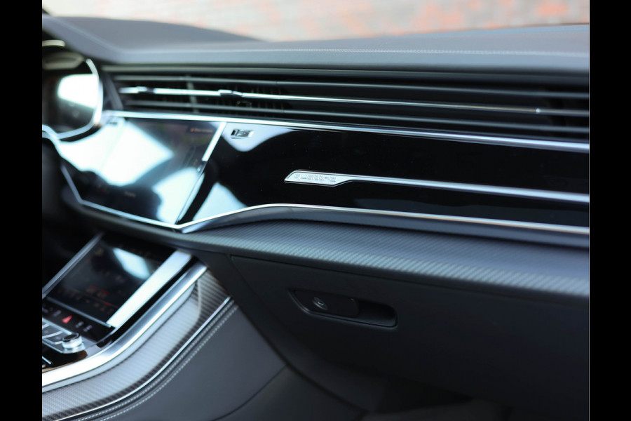 Audi Q8 60 TFSI e Quattro Pro Line S Competition | B&O - Trekhaak - Pano - SoftClose - Massage
