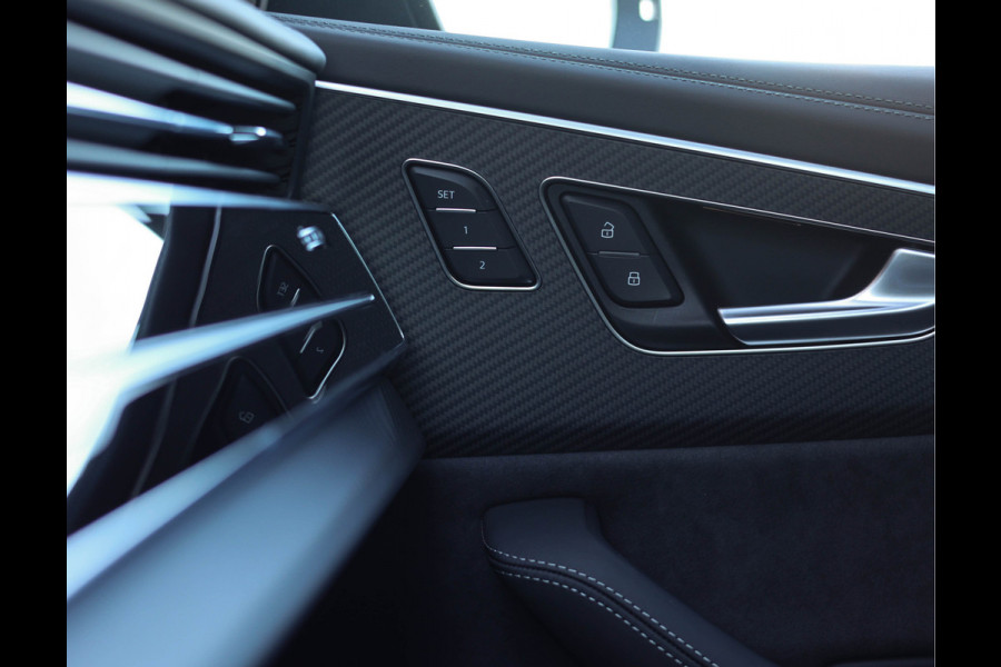 Audi Q8 60 TFSI e Quattro Pro Line S Competition | B&O - Trekhaak - Pano - SoftClose - Massage