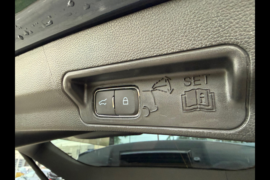 Ford Explorer 3.0 V6 EcoBoost PHEV ST-Line 7p - Automaat - Panodak - Leder - Navi - Trekhaak