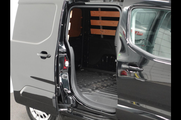 Opel Combo 1.5D 130pk Automaat L1H1 Edition | Navigatie | Apple Carplay/Android Auto | Parkeer sensoren | DAB | Airco | Dakrails | Trekhaak | Lat om lat laadruimte