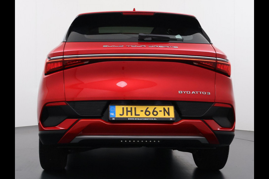 BYD ATTO 3 Comfort 60 kWh PANO| STOELVERW.| FABR. GARANTIE T/M 2029 | AANDRIJFLIJN EN ACCU ZELFS T/M 2031 | BTW VERREKENBAAR