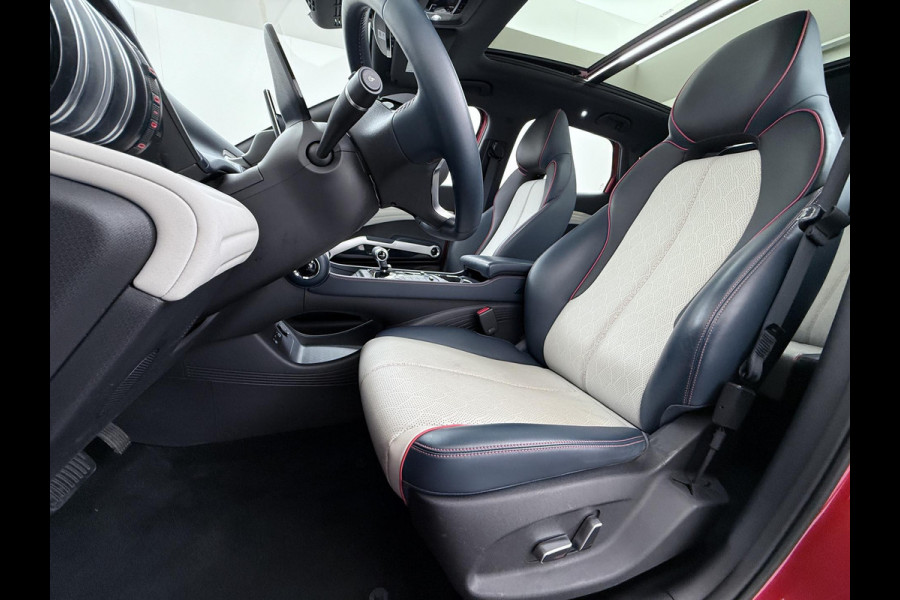 BYD ATTO 3 Comfort 60 kWh PANO| STOELVERW.| FABR. GARANTIE T/M 2029 | AANDRIJFLIJN EN ACCU ZELFS T/M 2031 | BTW VERREKENBAAR