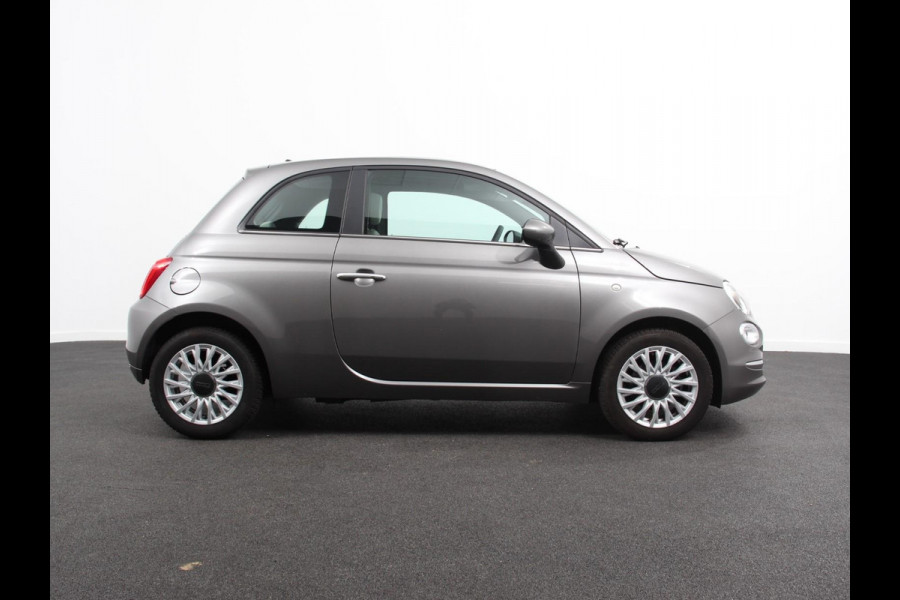 Fiat 500 1.0 Hybrid Dolcevita | Climate control | Cruise control | Panorama dak | Parkeersensor achter | Radio Apple Carplay/ Android Auto