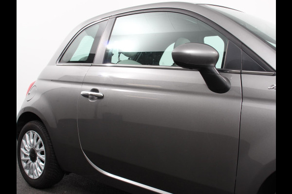 Fiat 500 1.0 Hybrid Dolcevita | Climate control | Cruise control | Panorama dak | Parkeersensor achter | Radio Apple Carplay/ Android Auto