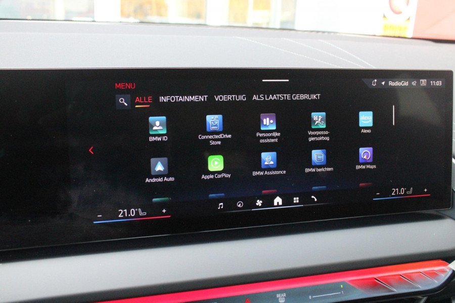 BMW X3 30e xDRIVE M-SPORT 299PK | M-SPORTPAKKET 337 MET O.A. M AERODYNAMICA PAKKET - SHADOWLINE RAAMOMLIJSTING - M-SPORT ONDERSTEL - M-INTERIEUR PAKKET - VEGANZA LEDEREN BEKLEDING - M-SPORT INTERIEURLIJSTEN - M-SPORTSTUUR - M ZWARTE HEMELBEKLEDING | PREMIUM PACK MET O.A. LENDESTEUN ELEKTRISCH VERSTELBAAR OP DE VOORSTOELEN - HARMAN KARDON PREMIUM ADIO - TRAVEL EN COMFORT SYSTEM - ADAPTIEVE FULL LED KOPLAMPEN | PROFESSIONAL PACK MET O.A. PARKING ASSISTANT PLUS - DRIVING ASSISTANT PLUS - INTERIEUR CAMERA - BMW LIVE COCKPIT PROFESSIONAL | ELEKTRISCHE VERSTELBARE SPORTSTOELEM MET