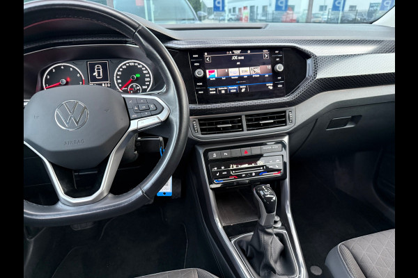 Volkswagen T-Cross 1.5 TSI 150pk Style - Automaat - Navi Apple/Android - Parkeerhulp - Climate