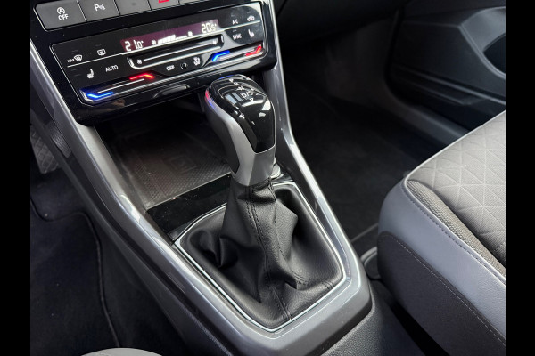 Volkswagen T-Cross 1.5 TSI 150pk Style - Automaat - Navi Apple/Android - Parkeerhulp - Climate