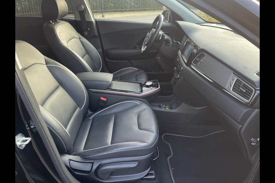 Kia e-Niro ExecutiveLine 64 kWh APPEL-CARPLAY LEER NAVIGATIE CAMERA