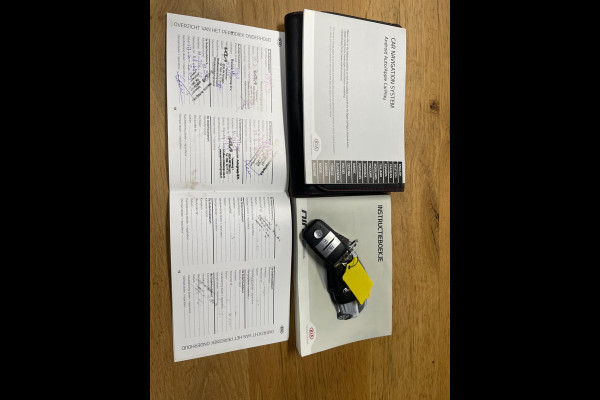 Kia e-Niro ExecutiveLine 64 kWh APPEL-CARPLAY LEER NAVIGATIE CAMERA