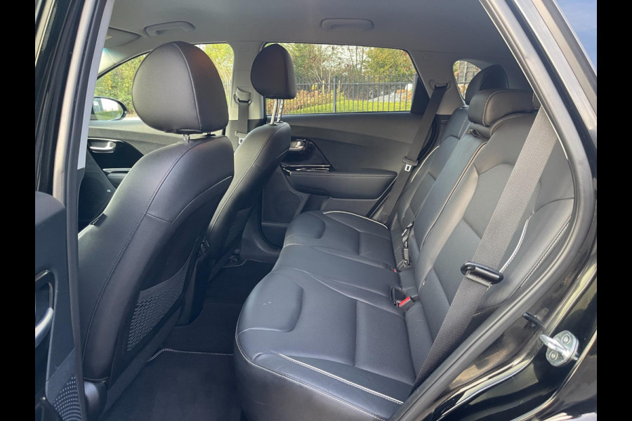Kia e-Niro ExecutiveLine 64 kWh APPEL-CARPLAY LEER NAVIGATIE CAMERA