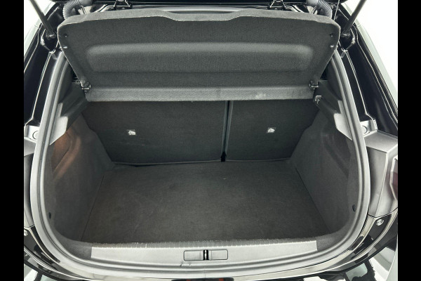 Opel Corsa 1.2 Turbo 136pk Hybrid GS Auto. Navigatie Apple Carplay/ Android Auto Camera Parkeersensoren Cruise Control Stoel- en stuurverwarming Airco Lichtmetalen velgen Getinte ramen