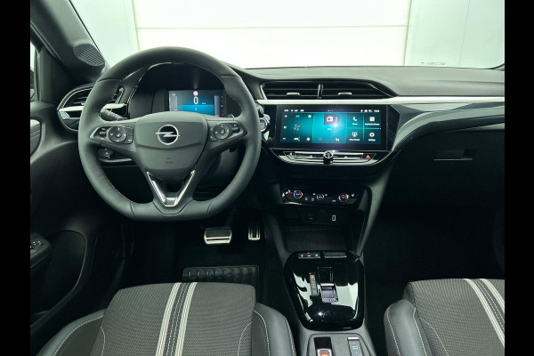 Opel Corsa 1.2 Turbo 136pk Hybrid GS Auto. Navigatie Apple Carplay/ Android Auto Camera Parkeersensoren Cruise Control Stoel- en stuurverwarming Airco Lichtmetalen velgen Getinte ramen