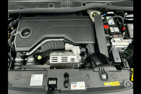 Opel Corsa 1.2 Turbo 136pk Hybrid GS Auto. Navigatie Apple Carplay/ Android Auto Camera Parkeersensoren Cruise Control Stoel- en stuurverwarming Airco Lichtmetalen velgen Getinte ramen