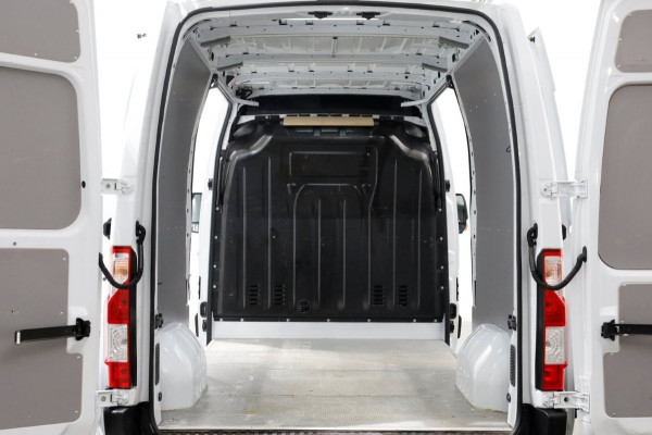 Renault Master T35 2.3 dCi 150pk L2H2 Automaat Airco/Imperiaal/2x Schuifdeur 03-2020