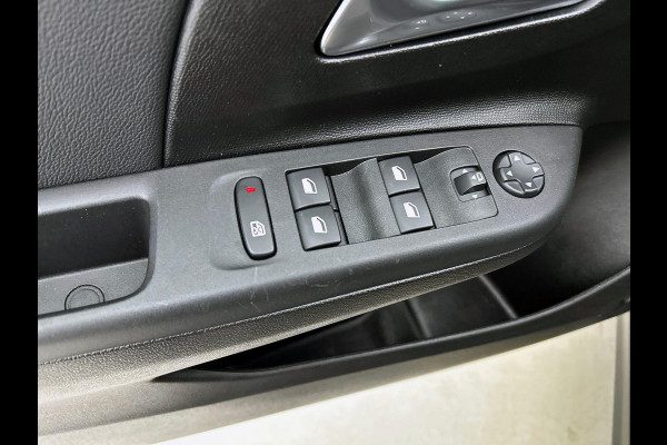 Opel Corsa 1.2 Turbo Hybrid 100pk Automaat GS Opel Corsa 1.2 Turbo 100pk GS Nieuw Model! | Navigatie | Apple Carplay/Android Auto | Airco | Camera | Parkeer sensoren V+A | Cruise Control