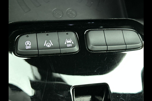 Opel Corsa 1.2 Turbo 136pk Hybrid GS Auto. Navigatie Apple Carplay/ Android Auto Camera Parkeersensoren Cruise Control Stoel- en stuurverwarming Airco Lichtmetalen velgen Getinte ramen