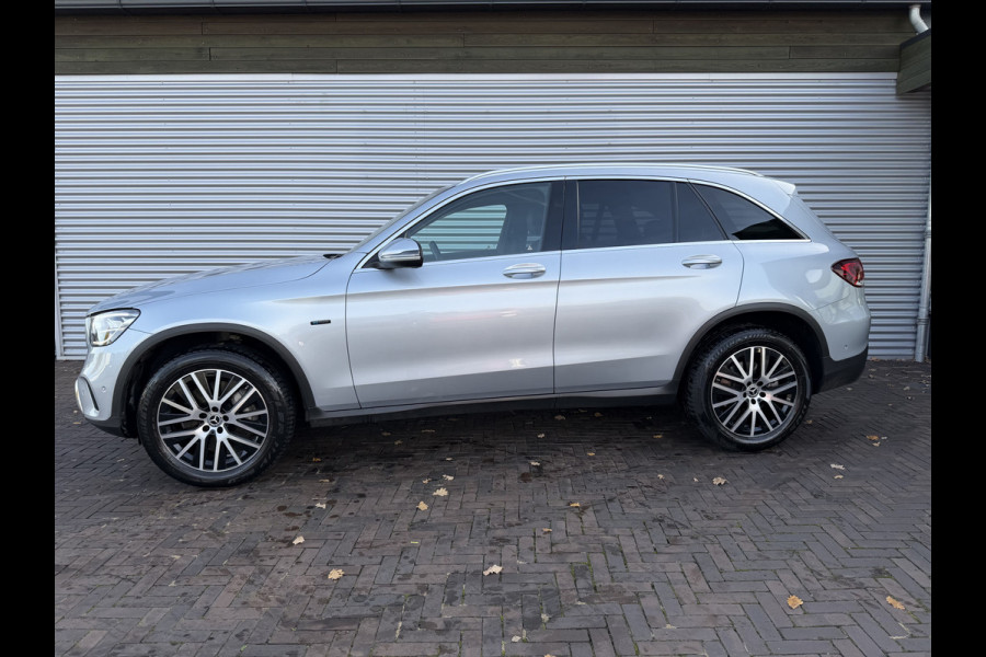Mercedes-Benz GLC 300e 4MATIC Premium