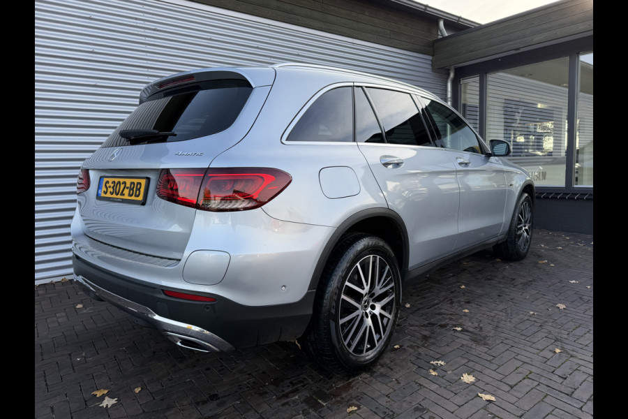 Mercedes-Benz GLC 300e 4MATIC Premium