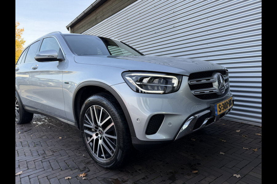 Mercedes-Benz GLC 300e 4MATIC Premium