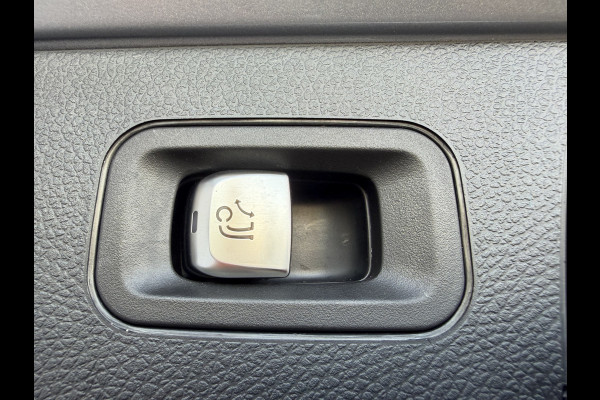 Mercedes-Benz GLC 300e 4MATIC Premium