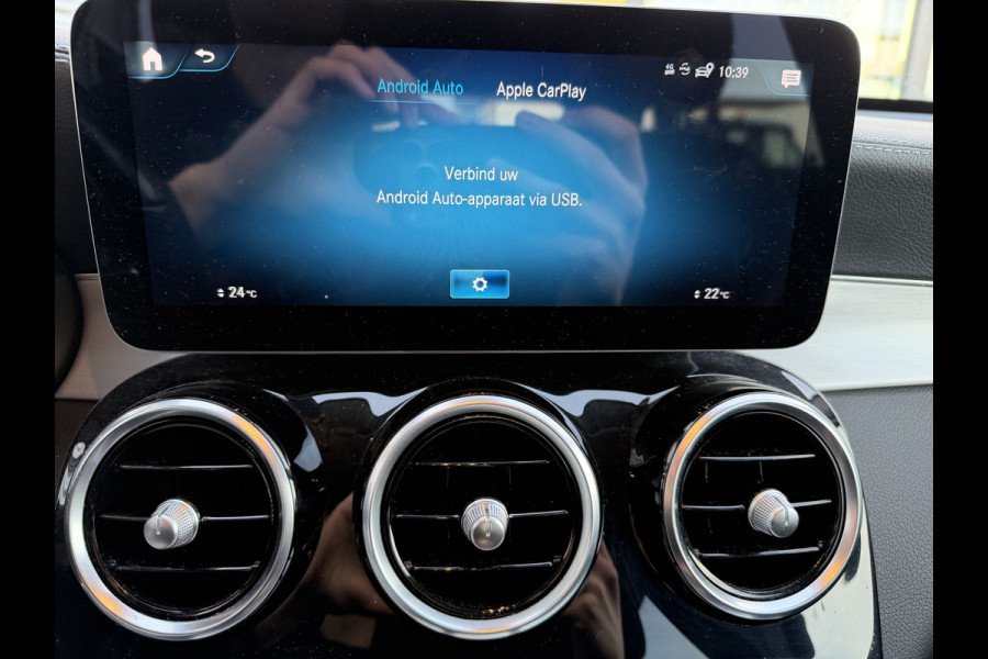 Mercedes-Benz GLC 300e 4MATIC Premium