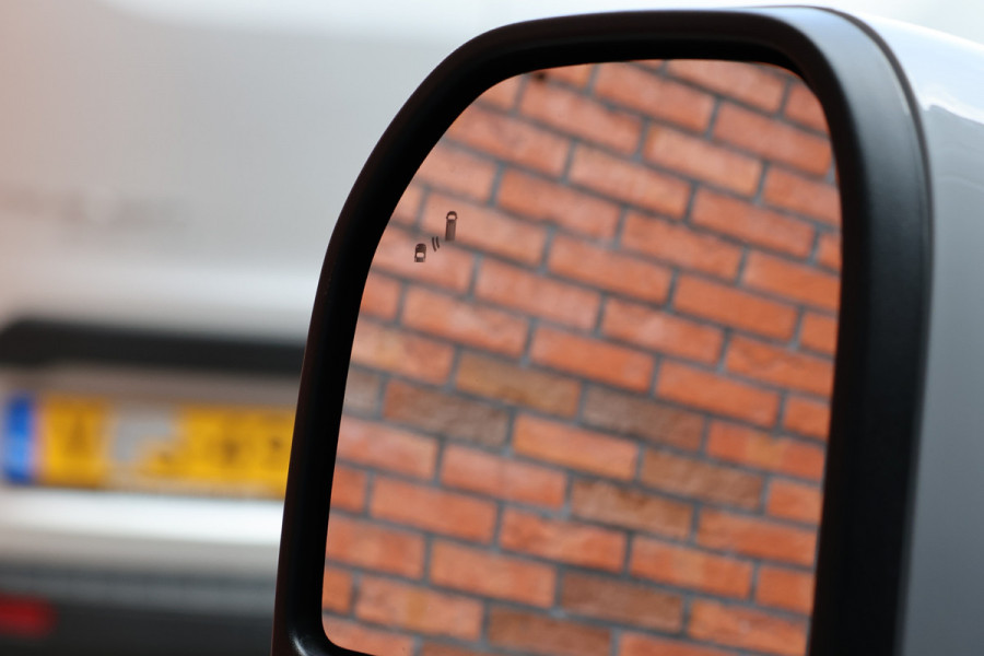 Ford Transit Custom 300 2.0 TDCI L2H1 Sport 170 PK DC | L+R Schuifdeur | Dubbel Cabine | 360 Camera | ACC | Blind Spot | Navigatie | Camera | CarPla | Raptor Edition | Elek. Trekhaak | 5-Zitter | BPM VRIJ | Verlengde fabrieksgarantie tot 12-2029 | Dubbel Cabine