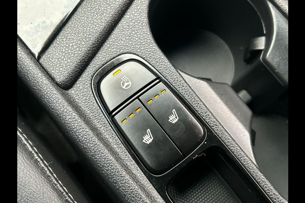 Kia Niro 1.6 GDi Hybrid DynamicLine Navigatie Stoelverwarming Apple/Carplay