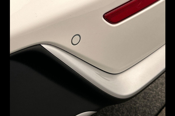 Kia Niro 1.6 GDi Hybrid DynamicLine Navigatie Stoelverwarming Apple/Carplay