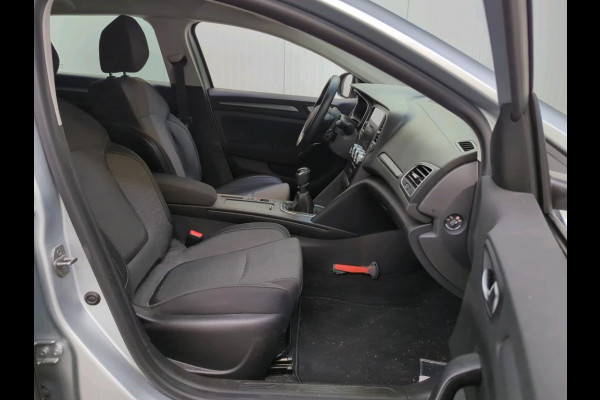 Renault MEGANE Estate 1.3 TCe 140 Equilibre | Navi | ECC | LMV |