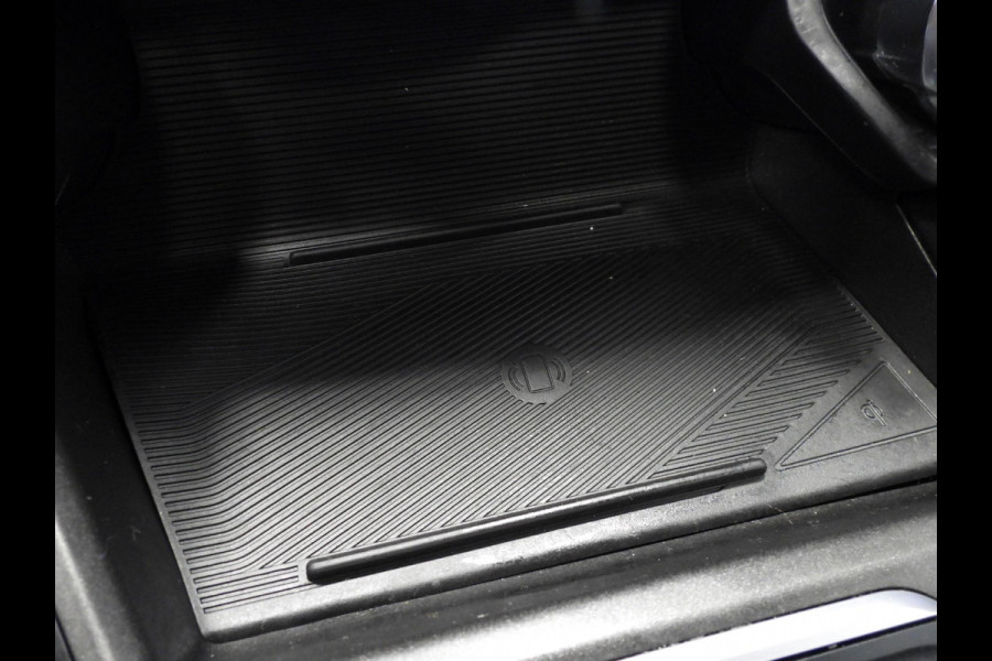 Lynk & Co 01 1.5 PHEV BlackEdition ZW.HEMEL/360CAM/SCHUIFDAK/LED/20"LMV!