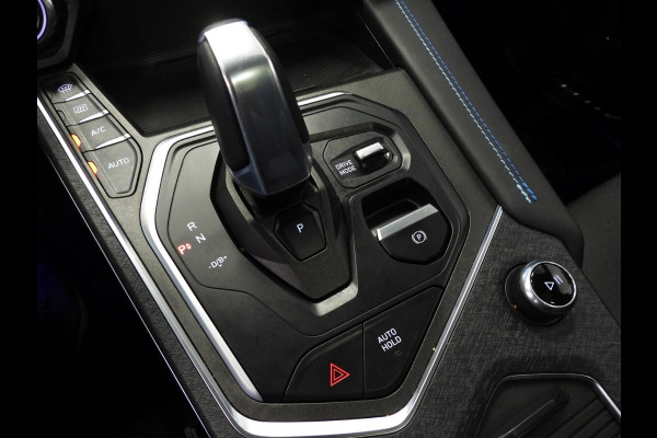 Lynk & Co 01 1.5 PHEV BlackEdition ZW.HEMEL/360CAM/SCHUIFDAK/LED/20"LMV!