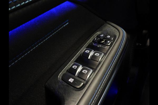 Lynk & Co 01 1.5 PHEV BlackEdition ZW.HEMEL/360CAM/SCHUIFDAK/LED/20"LMV!